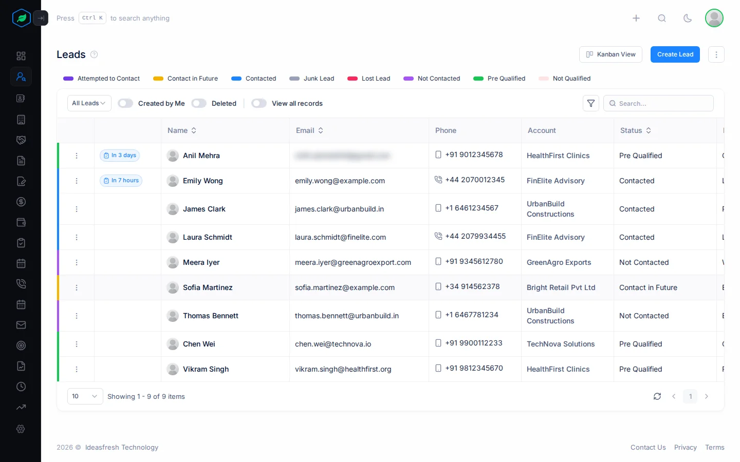 The leads list in List View, with status chips above the table and the toolbar with views, switches, filter and search